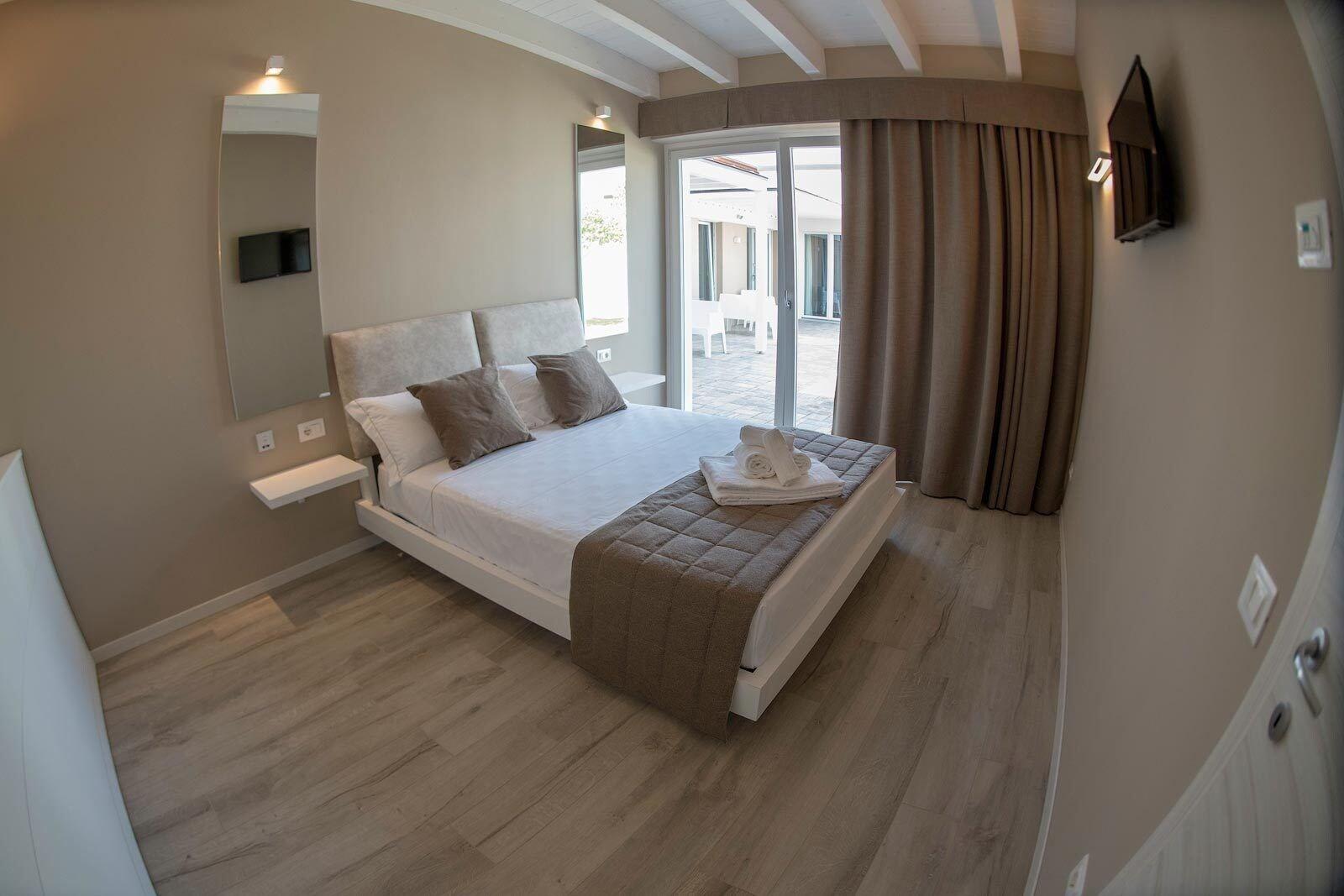 Aurora Aparthotel Peschiera del Garda Zewnętrze zdjęcie