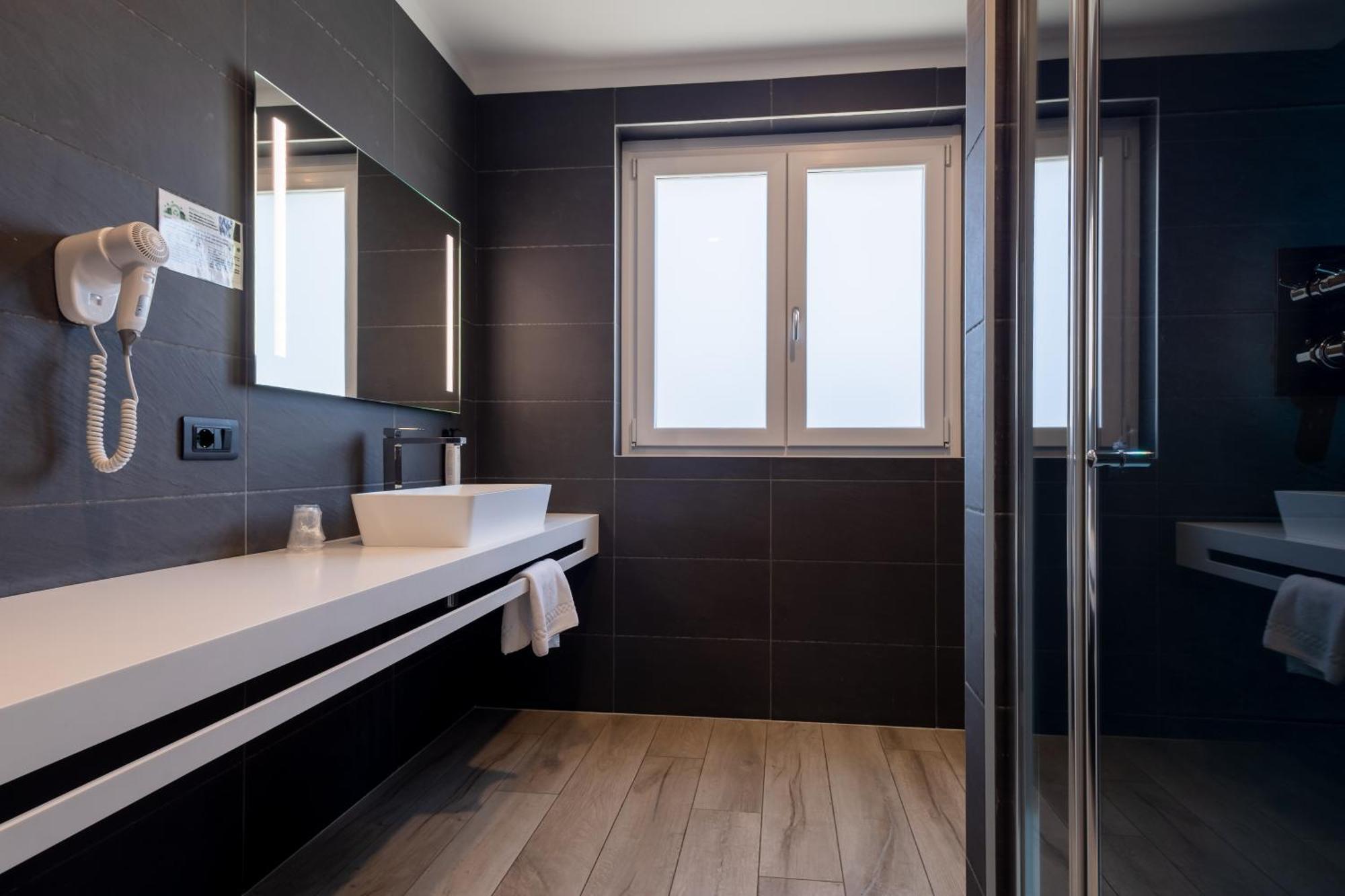 Aurora Aparthotel Peschiera del Garda Zewnętrze zdjęcie