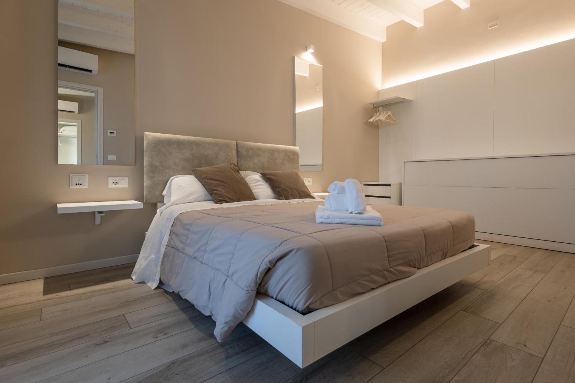 Aurora Aparthotel Peschiera del Garda Zewnętrze zdjęcie