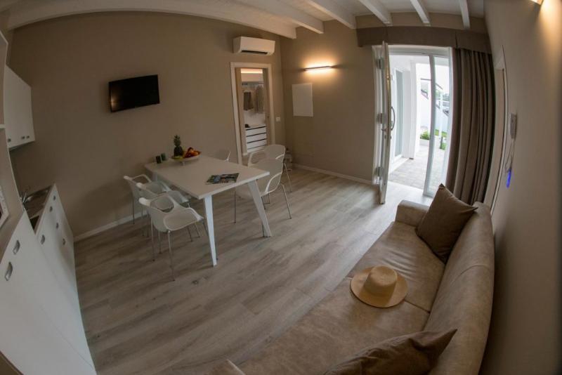 Aurora Aparthotel Peschiera del Garda Zewnętrze zdjęcie